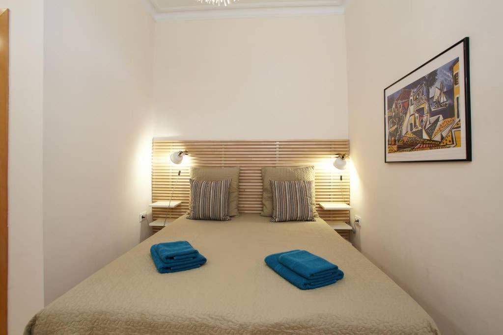 Beautiful Apartment In Eixample Barcelona Exterior photo